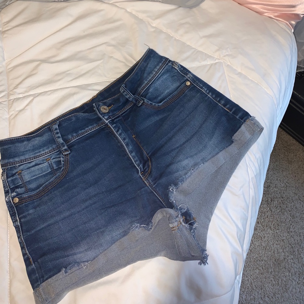 Washed Cut Off Jean Shorts